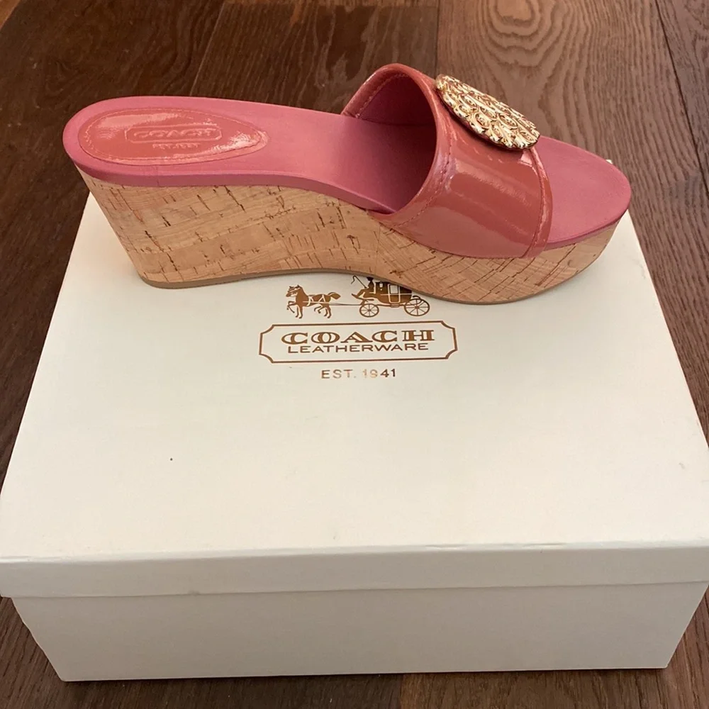 Coach peony wedges SIZE 6.5 - Picture 2 of 4